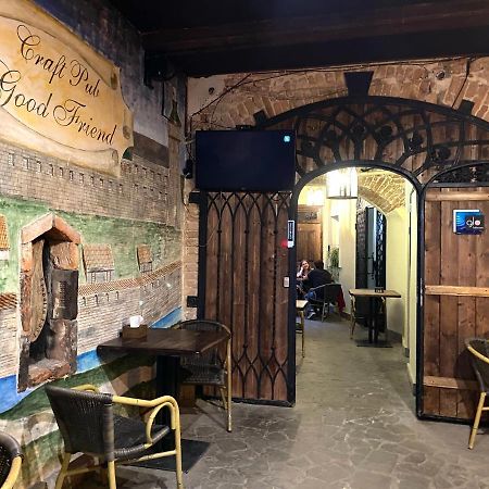 Квартира В Центрі На Вулиці Лесі Українки 19 Lviv Exterior foto